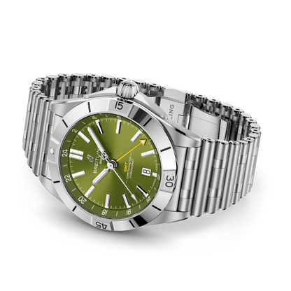 BREITLING Chronomat Automatic GMT 40 Giannis Antetokounmpo
A32398101L1A1